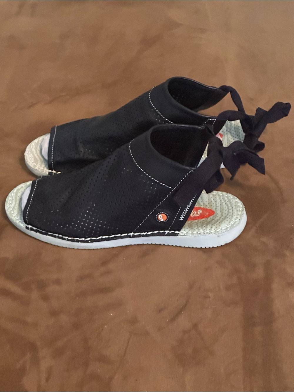 Women’s Black Leather Open-Toe Sandals with Back Tie